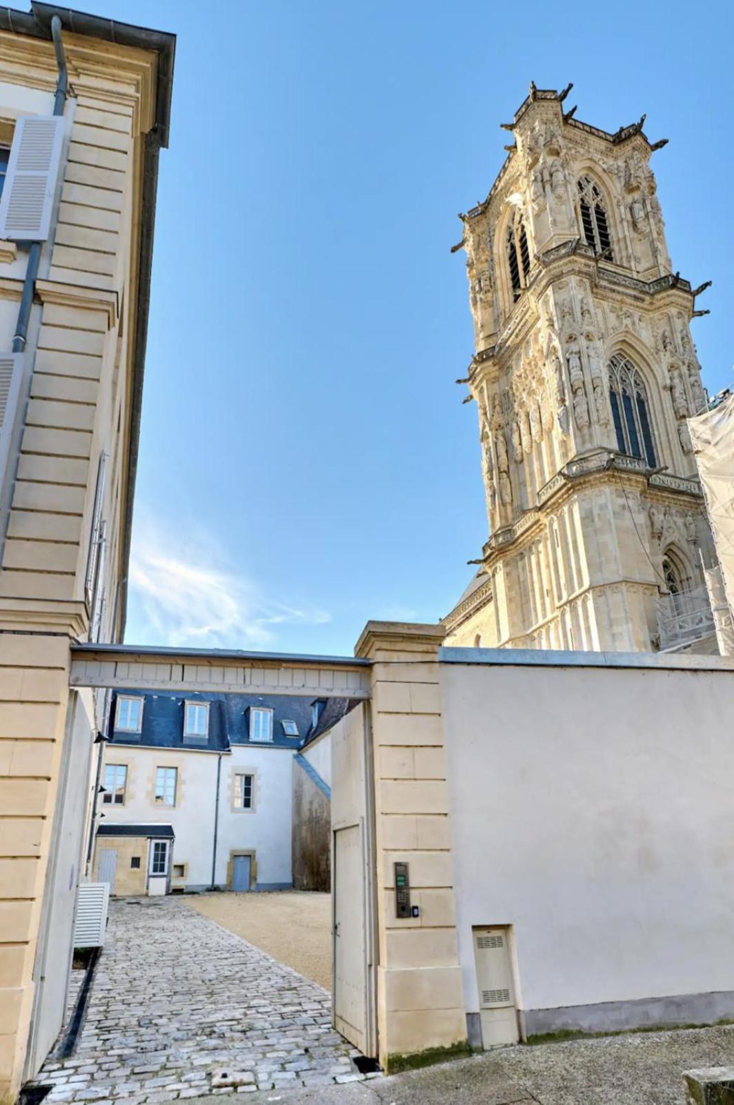 La Chapelle, Les Suites Du Palais, L'Unique 5 Etoiles De Nevers, Suite D'Exception, By Primo C0Nciergerie מראה חיצוני תמונה
