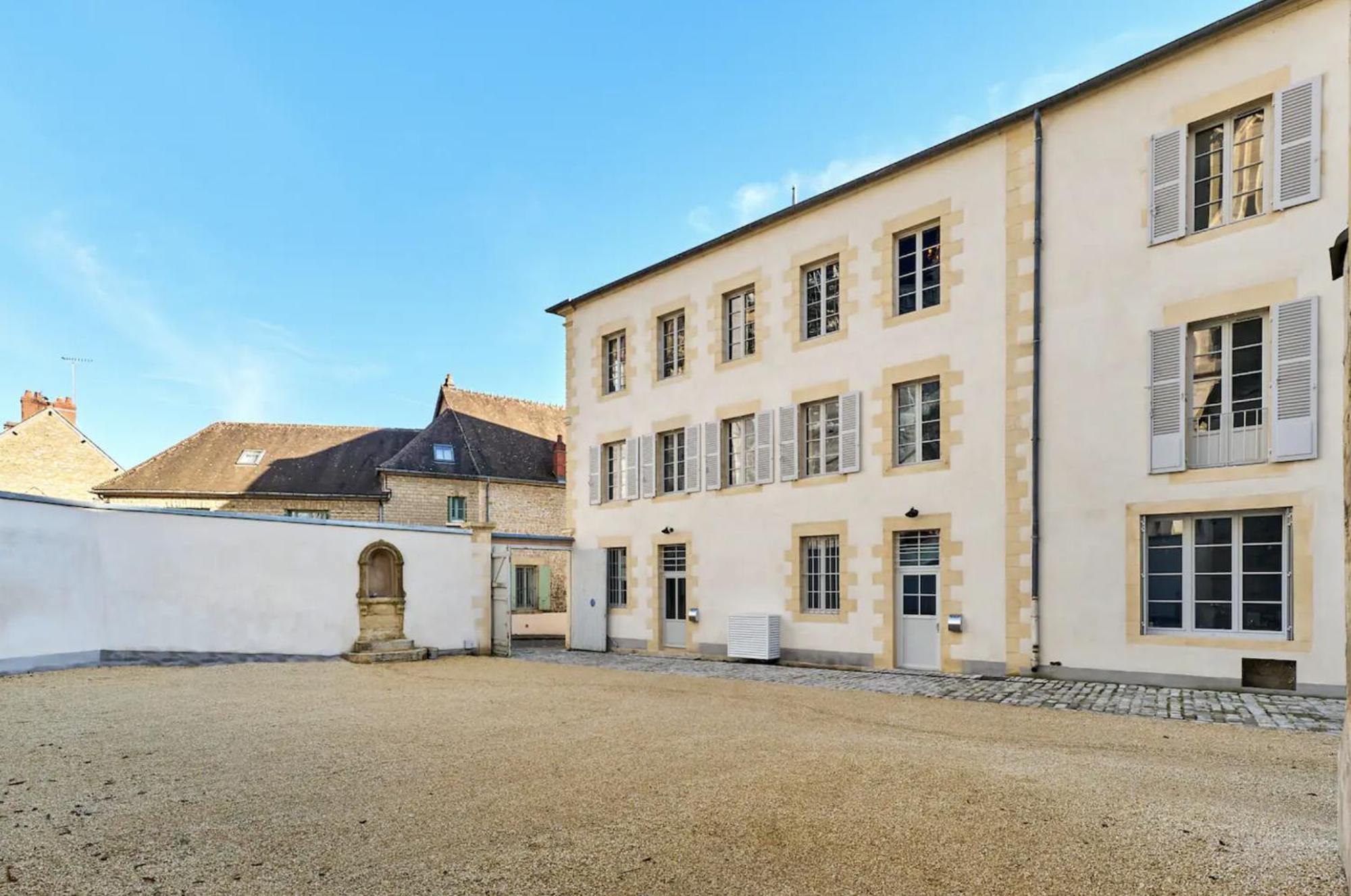 La Chapelle, Les Suites Du Palais, L'Unique 5 Etoiles De Nevers, Suite D'Exception, By Primo C0Nciergerie מראה חיצוני תמונה